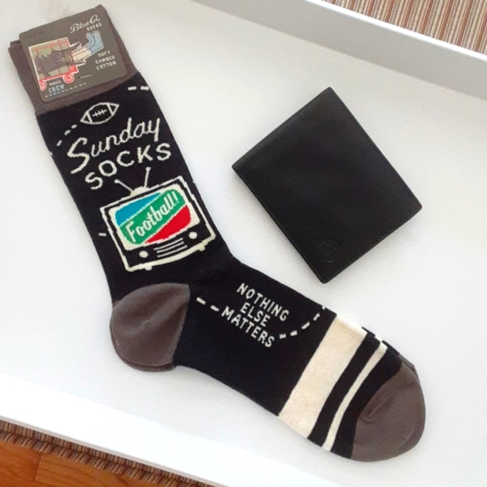 Pierre Cardin Leather Bifold Wallet Black & Sunday Football Socks 7-12